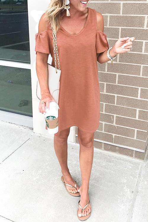 Priyavil V Neck Cold Shoulder Short Sleeve Dress